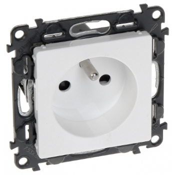 GNIAZDO POJEDYNCZE LE-753180 Valena Life 230&nbsp;V 16&nbsp;A LEGRAND
