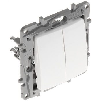 ŁĄCZNIK SCHODOWY PODWÓJNY LE-764502 Niloe 10&nbsp;A LEGRAND